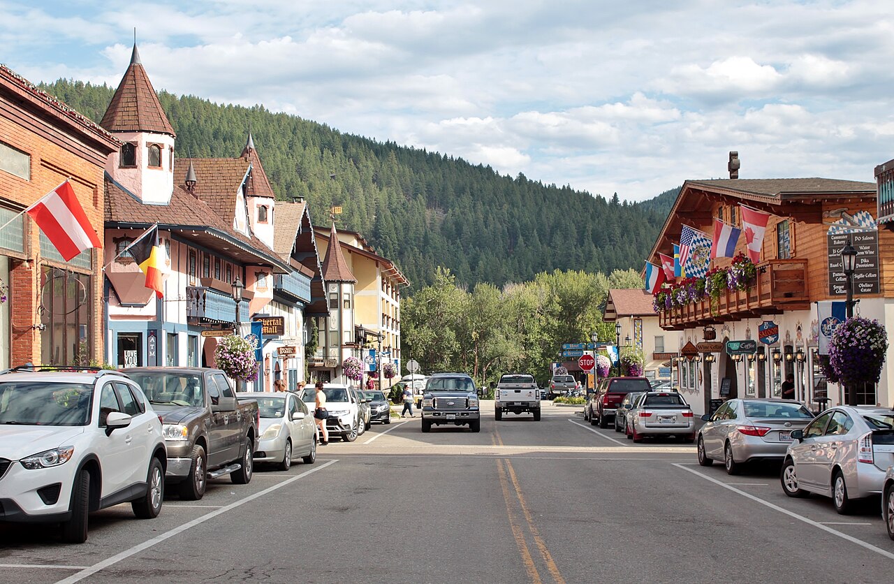 9th Street (Alpen Strasse) in Leavenworth, Washington - 2019